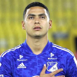 STIVEN VEGA